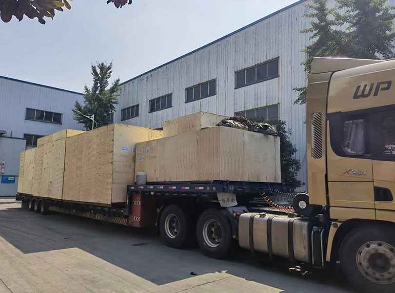 俄羅斯發(fā)貨-碳酸飲料灌裝生產線1 俄羅斯發(fā)貨-碳酸飲料灌裝生產線1