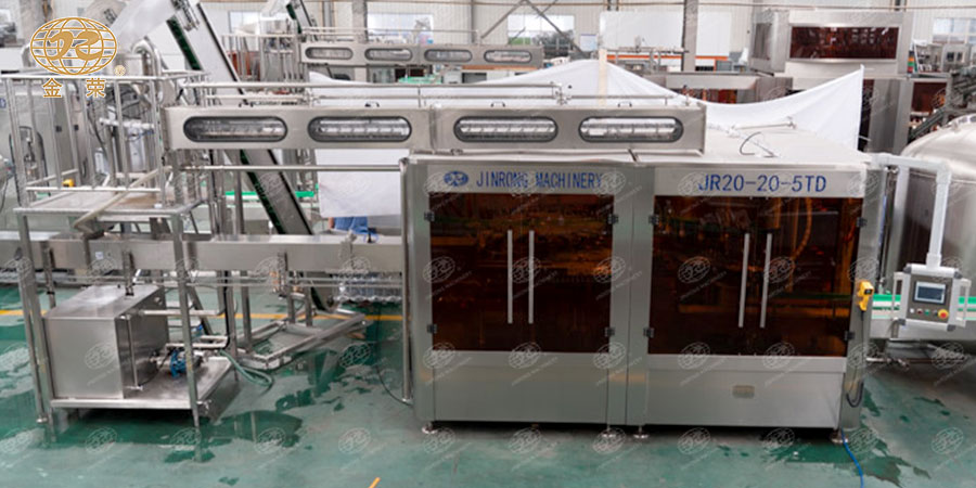 碳酸飲料灌裝生產(chǎn)線-2